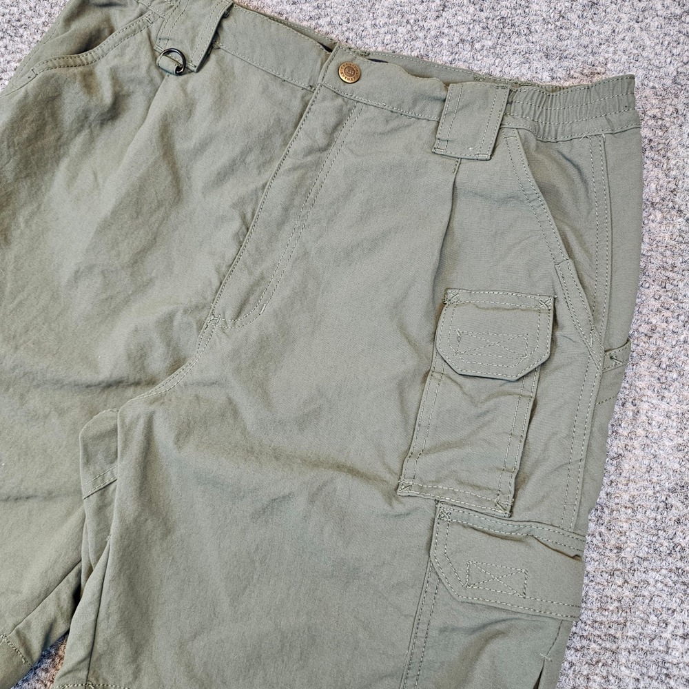 5.11 Tactical Series Mens Sage Green Nylon Cargo Shorts Size 36 Olive Green